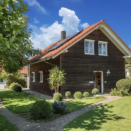 Freistehendes Ferienhaus Schlegel